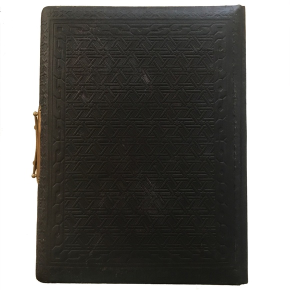 1892 Antique Leather Photograph Album - Picture 2 of 8